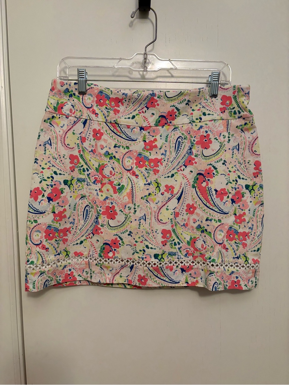 crown & ivy Pink Multi Paisley Floral Mini Skort